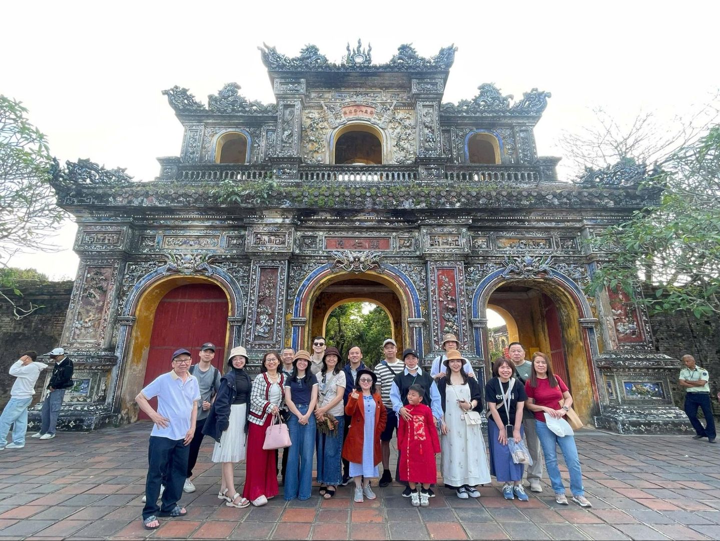 tham quan Đại Nội Huế
